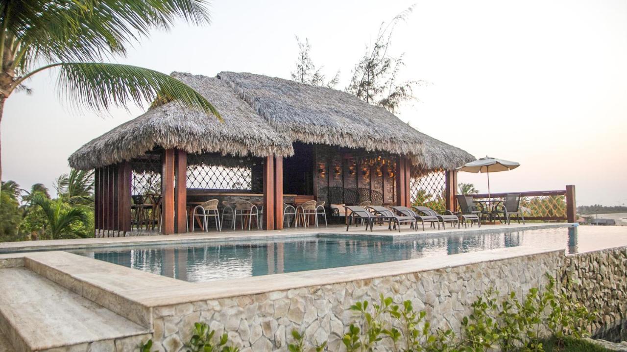 Collina Beach Amontada Exterior photo